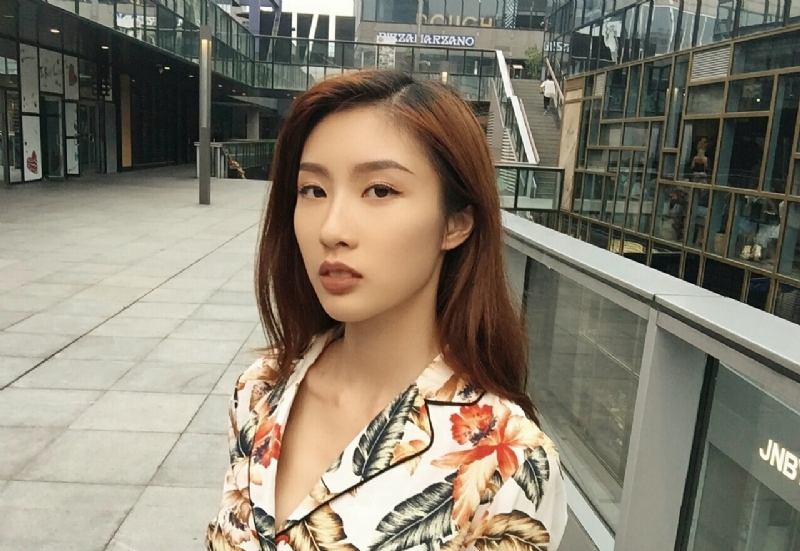 蘇悅的第四张照片--新界残疾人相亲网