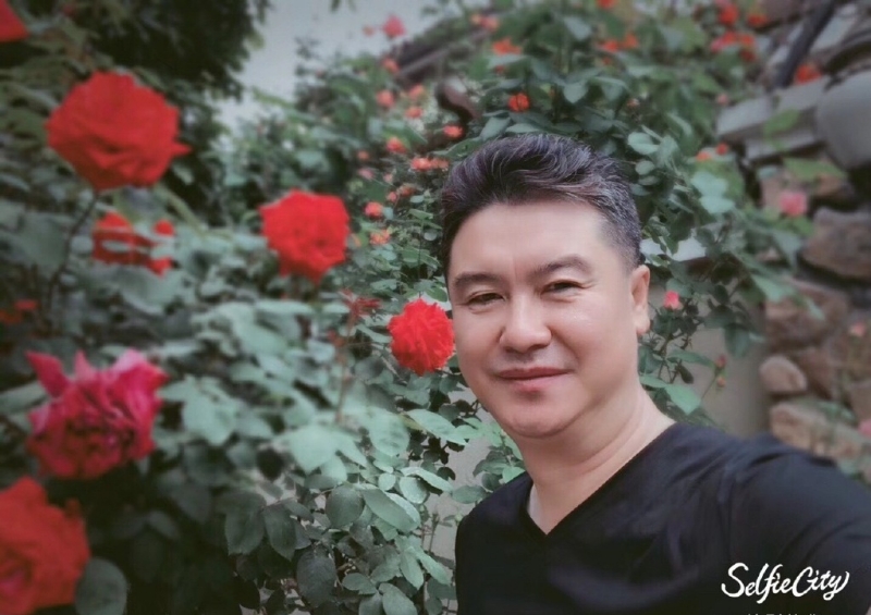 姓李名光耀的第一张照片--新界残疾人相亲网