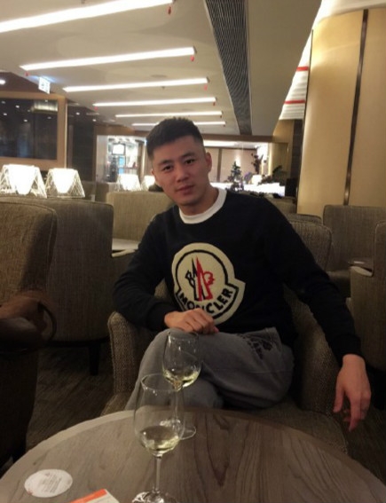 吴辉的第一张照片--新界残疾人相亲网