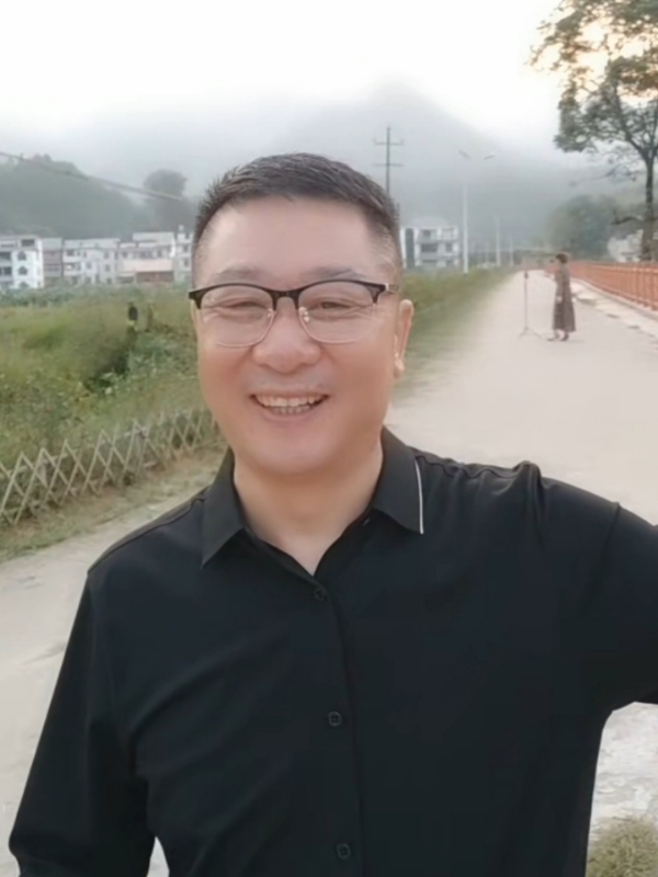 在這裡等你的第三张照片--新界残疾人相亲网