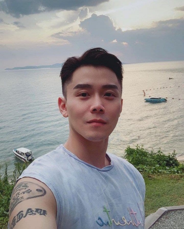Aaron的第一张照片--新界残疾人相亲网