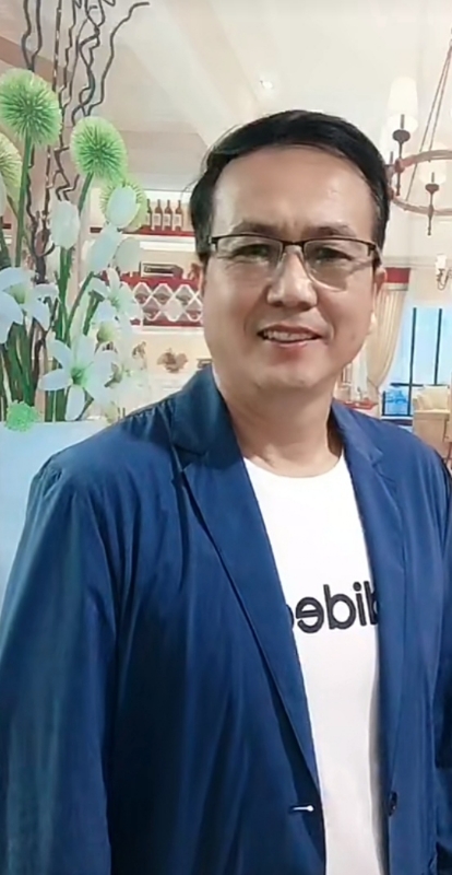 沈先生的第一张照片--新界残疾人相亲网