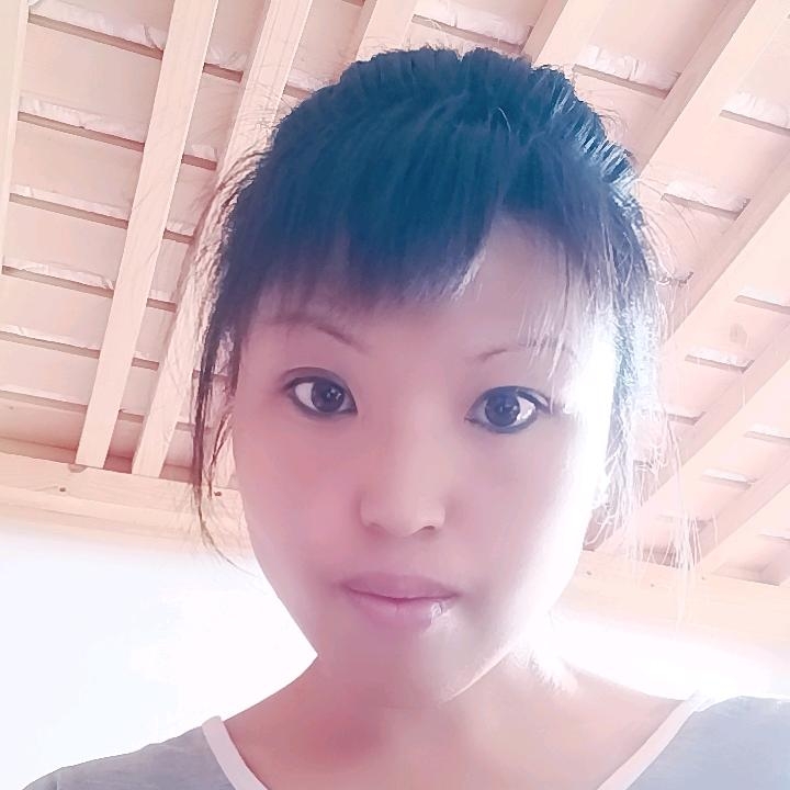 Lily的第一张照片--新界残疾人相亲网