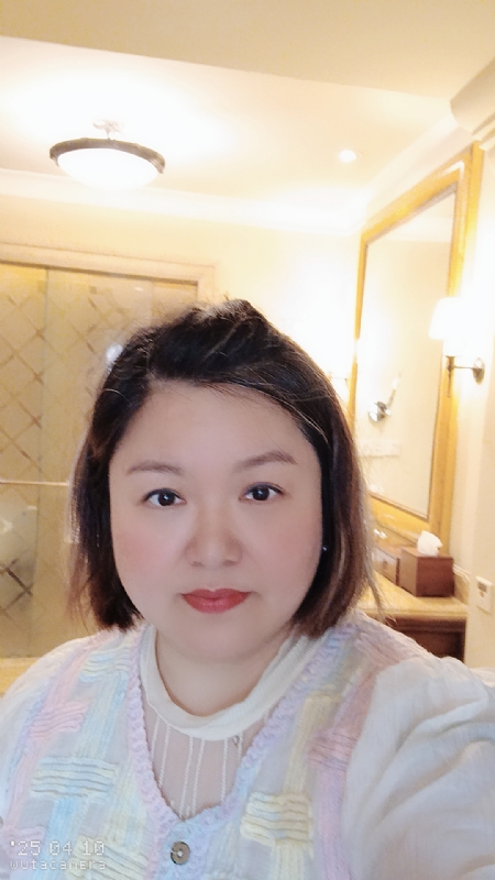 衎静玲瓏的第一张照片--新界残疾人相亲网